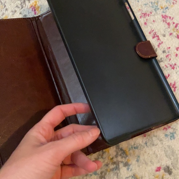 IPad/tablet case - Picture 2 of 3